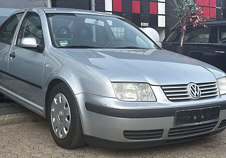 VW Bora Volkswagen 2.0 Sport Edition *Klima*HU/AU Neu*Sonderan