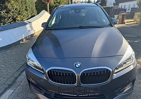 BMW 218 d GRAN TOURER SPORT-LINE NAVI+HUD LEDER LED