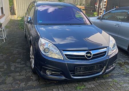 Opel Signum Cosmo 3,0 V6 CDTI Automatik Cosm...