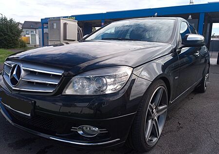 Mercedes-Benz C 320 CDI AVANTGARDE
