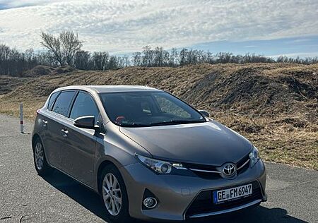 Toyota Auris Edition S 1,4-l-D-4D (CarVertical Bericht)