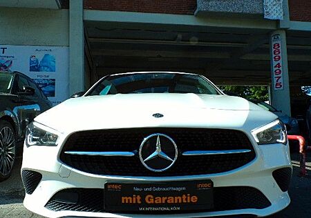 Mercedes-Benz CLA 180 LED Leder Kam Ambiente Night-Paket LKA