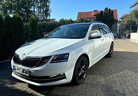 Skoda Octavia Combi DSG Automatik Xenon Navi