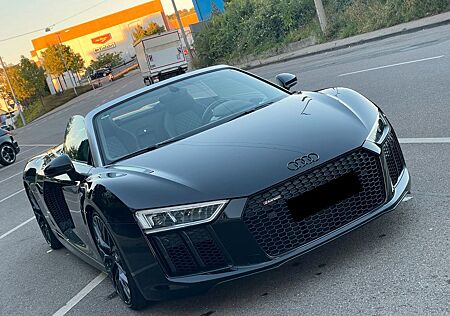 Audi R8 5.2 FSI S tronic quattro Spyder-B&O-Carbon