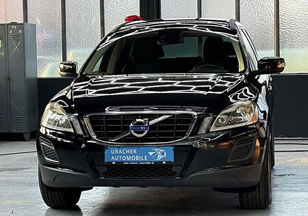 Volvo XC 60 XC60 Momentum AWD Allrad