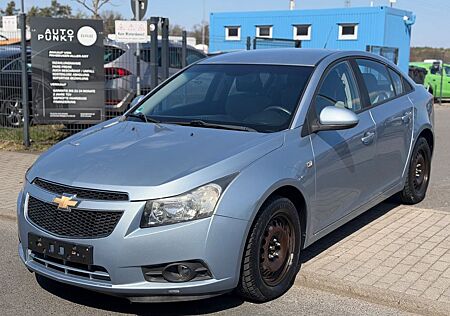 Chevrolet Cruze | 1.Hand | 61tkm | TÜV & Service neu