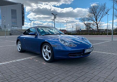 Porsche 996 Carrera 4 Coupé Carrera