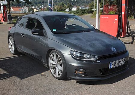 VW Scirocco gebraucht kaufen VW Scirocco Volkswagen 2.0 TSI - Club Sondermodell