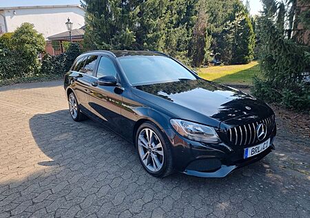 Mercedes-Benz C 200 d T Autom.LED+NAVI+SHZ+AHK