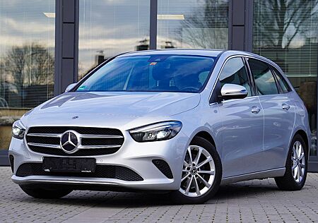 Mercedes-Benz B 220 4Matic