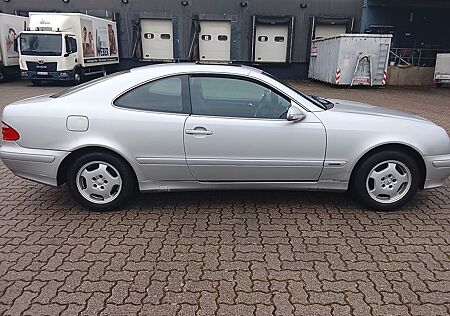 Mercedes-Benz CLK 200 KOMPRESSOR / 96 tsd km!!!