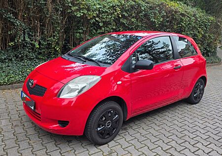 Toyota Yaris für Fahranfänger und/oder Stadt