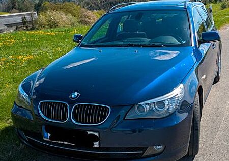 BMW 525d touring Panoramadach AHK Luftfederung Xenon