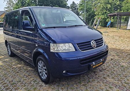 VW T5 Multivan Volkswagen /Bett/Standheizung/Tüv neu