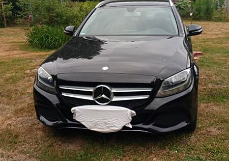 Mercedes-Benz C 200 BlueTEC T -