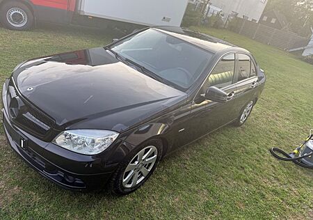 Mercedes-Benz C 200 CDI BlueEFFICIENCY -