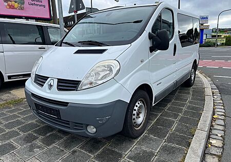 Renault Trafic Combi L1H1 2,7t verglast *Automatik*