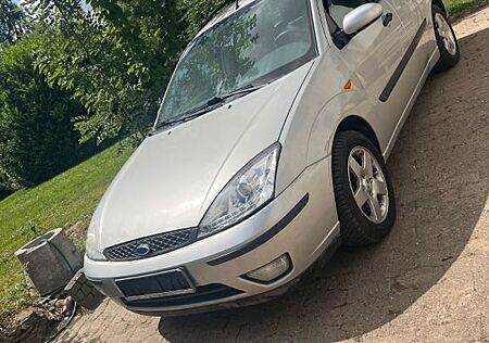 Ford Focus 1.8Sport Sport