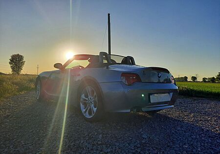 BMW Z4 Roadster 2.0 Cabrio M-Ausstattung E85 Xenon