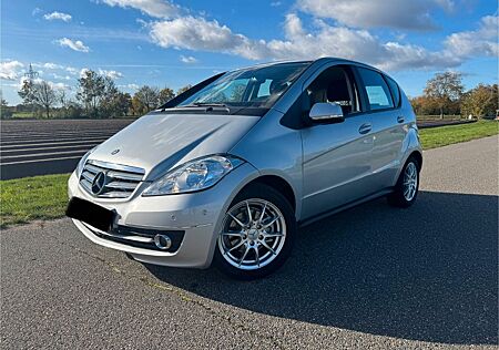 Mercedes-Benz A 180 *A180*Scheckheft*Automatik*Sitzheizung*PDC*