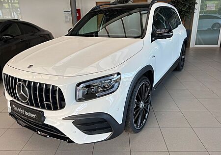 Mercedes-Benz GLB 35 AMG 4M, Distronic,Pano,360°,AHK,Burmester