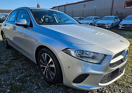 Mercedes-Benz A 180 A180 2.0 CDI DCT * NAVIGATION * ALU * PDC