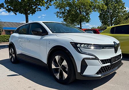 Renault Megane E-Tech Electric Equilibre EV 40