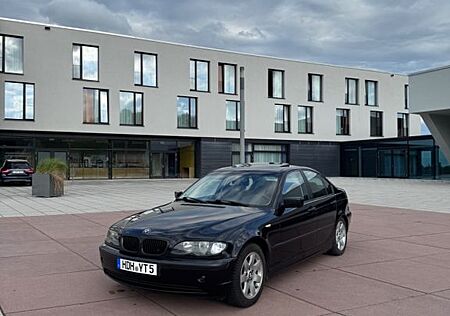 BMW 318i -