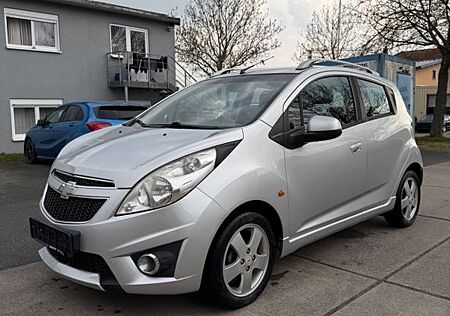 Chevrolet Spark 1.2 LT