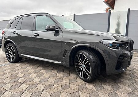 BMW X5 xDrive40d,M Pack,22 Zoll,Pano,AHK,Standhz.
