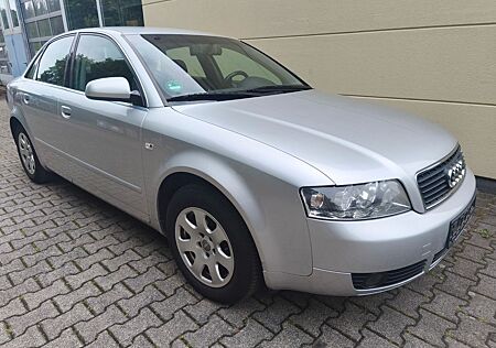 Audi A4 2.0 multitronic Automatik Scheckheft