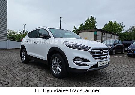 Hyundai Tucson Passion blue 2WD