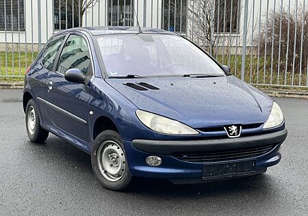 Peugeot 206 1.4 Klima eFH*TÜV NEU*ab 34,98Euro mtl.