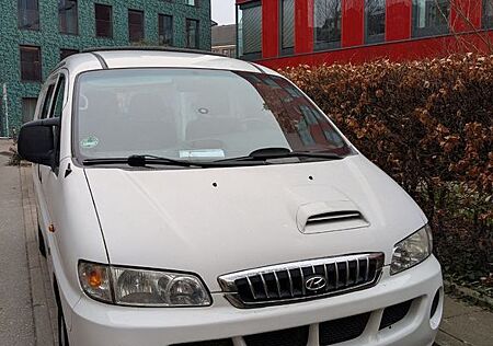 Hyundai H-1 Starex H1 Camper mit Panoramadach, wie T4, TÜV 06/26