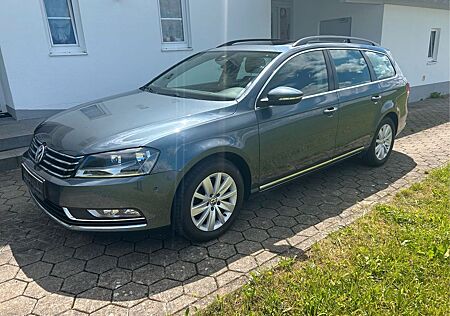 VW Passat Variant Volkswagen 2.0 TDI DSG 4MOT 125kW Comf B...