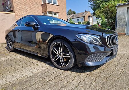 Mercedes-Benz E 220 d Autom. - Coupé sehr gepflegt