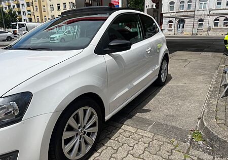 VW Polo Volkswagen 8Fa,ServiceNEU, 1.6tdi, Pano, Tempomat ,Shz