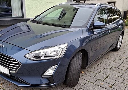 Ford Focus 1,0 EcoBoost 92kW Titanium Turnier Aut...