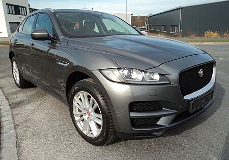 Jaguar F-Pace 20d AWD Pure Automatik unfallfrei TÜV neu