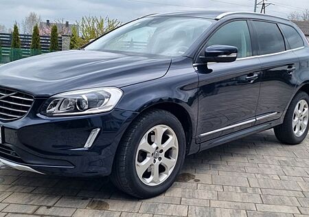 Volvo XC 60 XC60 D3 Momentum/Automatik/Navi/Bixenon