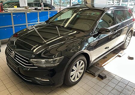 VW Passat Variant Volkswagen Passat Var 2.0TDI Business Virtual Navi Kamera