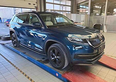 Skoda Kodiaq 2.0 L&K 4x4 Virtual Navi AHK Leder Panora