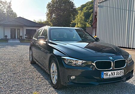 BMW 320d xDrive Touring Modern Line Modern Line