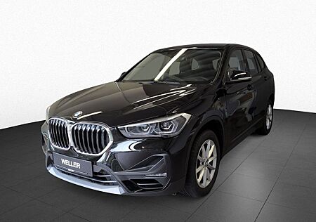 BMW X1 sDrive20i Adavant Navi LED AHK Tempo PDC DAB