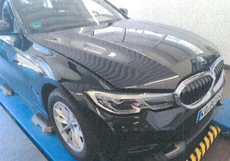 BMW 318 d Sport Line+HEAD UP+LASER+NAVI+KAMERA+