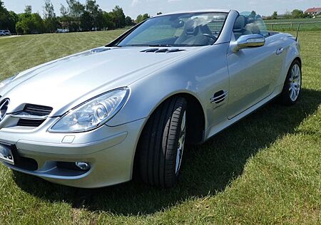 Mercedes-Benz SLK 200 TÜV 3/28, AIRCRAFTS, Leder, uvm.