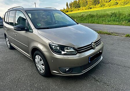 VW Touran Volkswagen 1.6 TDI DSG Automatik.Keine Tüv
