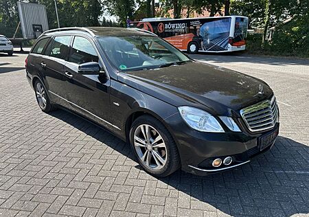 Mercedes-Benz E 220 CDI BlueEfficiency Elegance