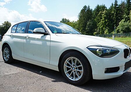 BMW 118i -