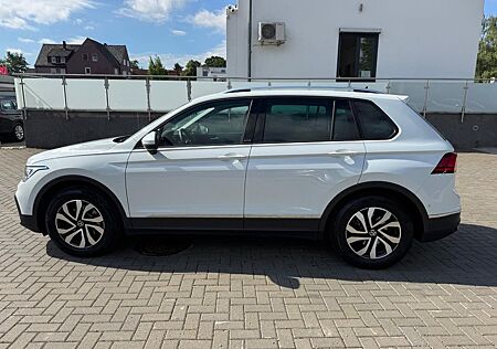 VW Tiguan Volkswagen Active/VIRT/TEMP/CAM/SHZ/NAVI/LED/DSG/AHK